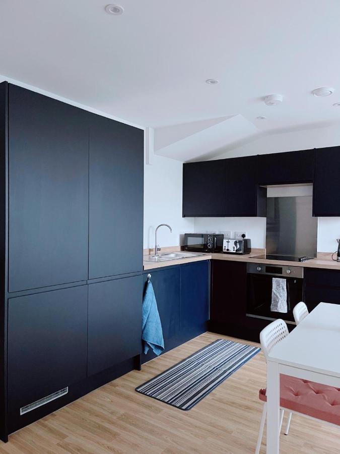 Отель Modern House Манчестер Экстерьер фото